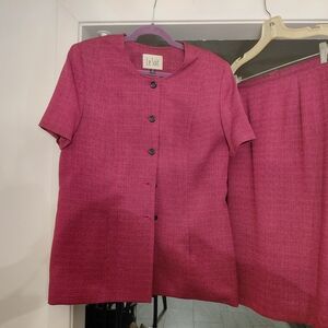 Le Suit Fushsia Blazer and Skirt Set